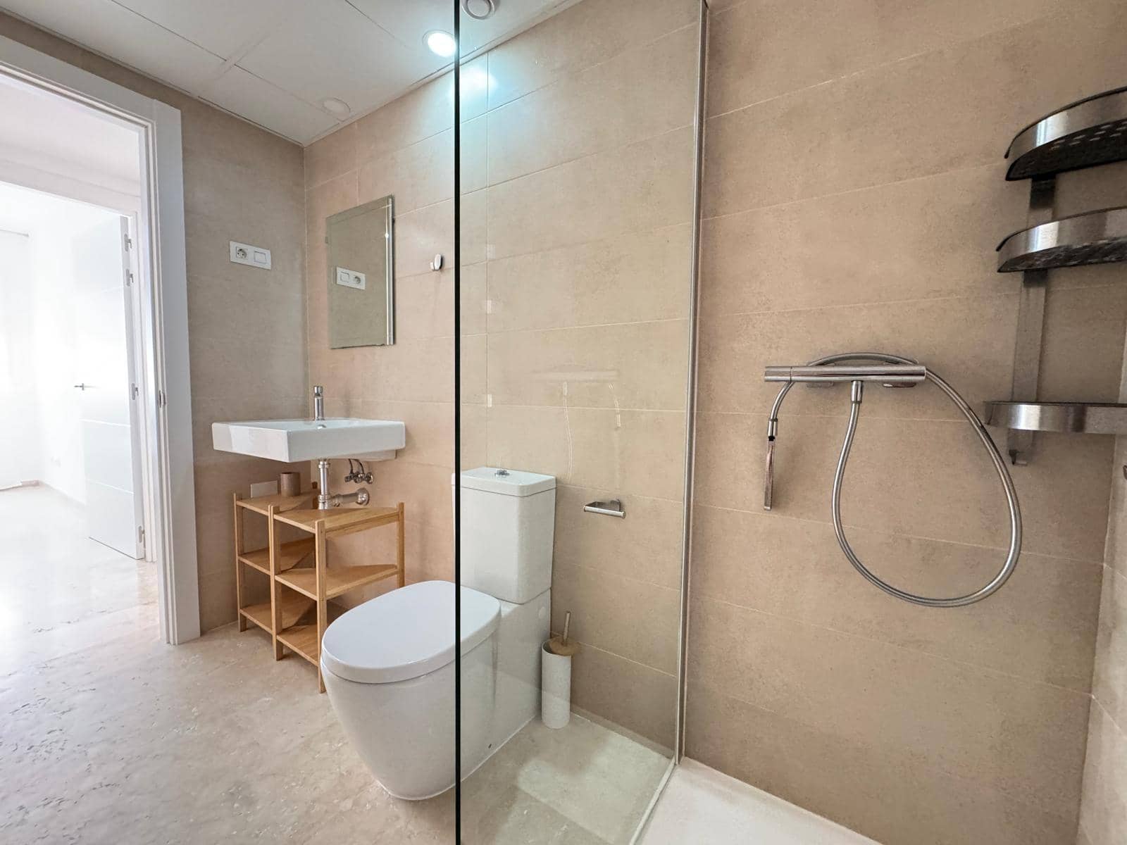 3 soveværelse Lejlighed til salg i Punta Prima med swimmingpool - € 309.900 (Ref: 9126755)