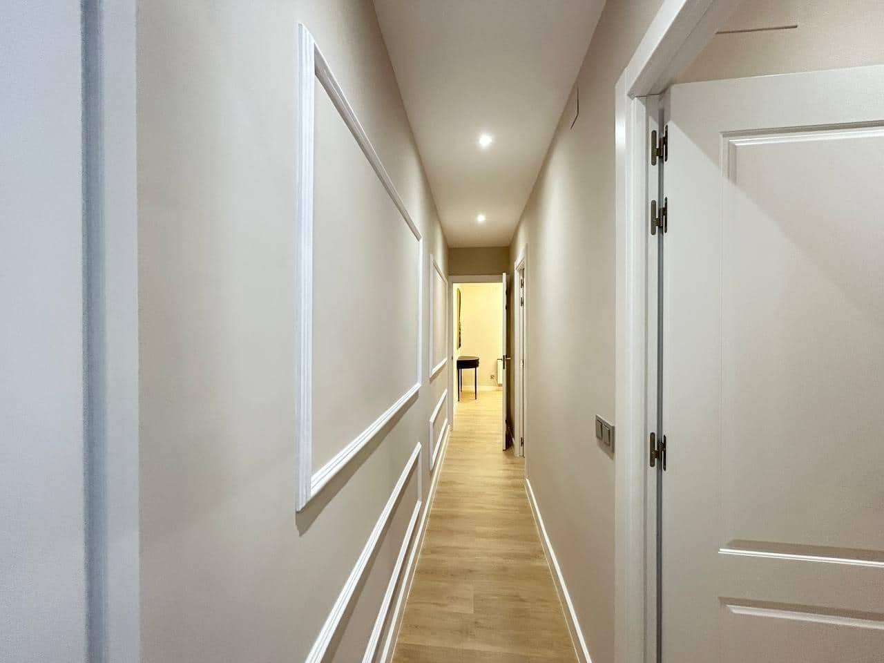 2 soveværelse Lejlighed til salg i Madrid by - € 1.440.000 (Ref: 9129726)