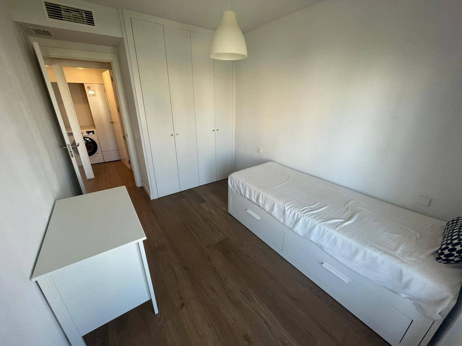 2 bedroom Flat for sale in Playa de San Juan with pool garage - € 481,000 (Ref: 9132323)