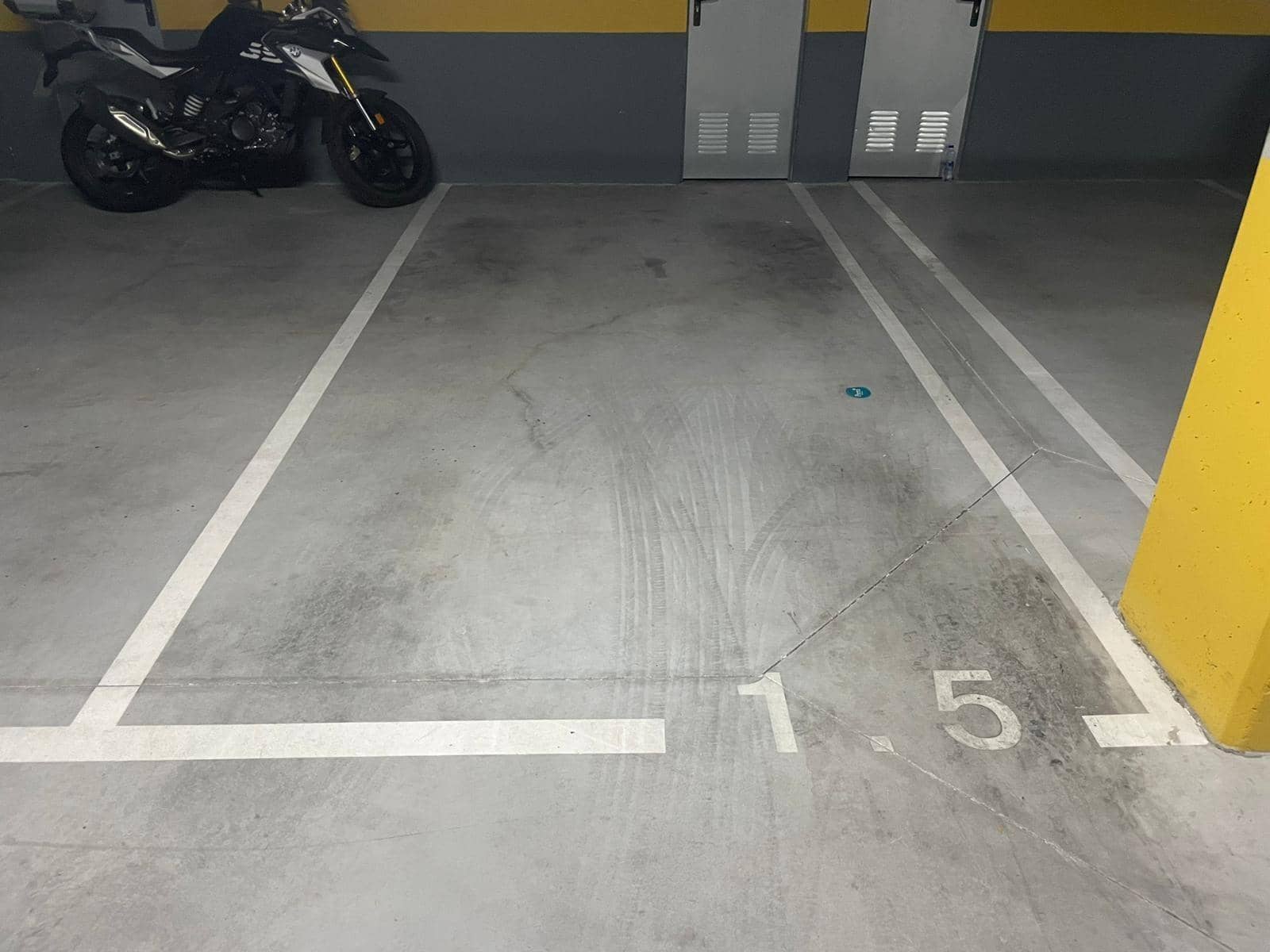 2 bedroom Flat for sale in Playa de San Juan with pool garage - € 481,000 (Ref: 9132323)