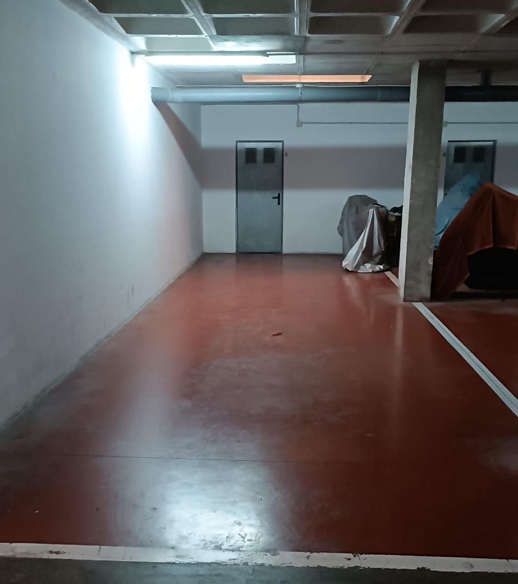 3 soveværelse Lejlighed til salg i Playa de San Juan med swimmingpool garage - € 450.000 (Ref: 9137058)