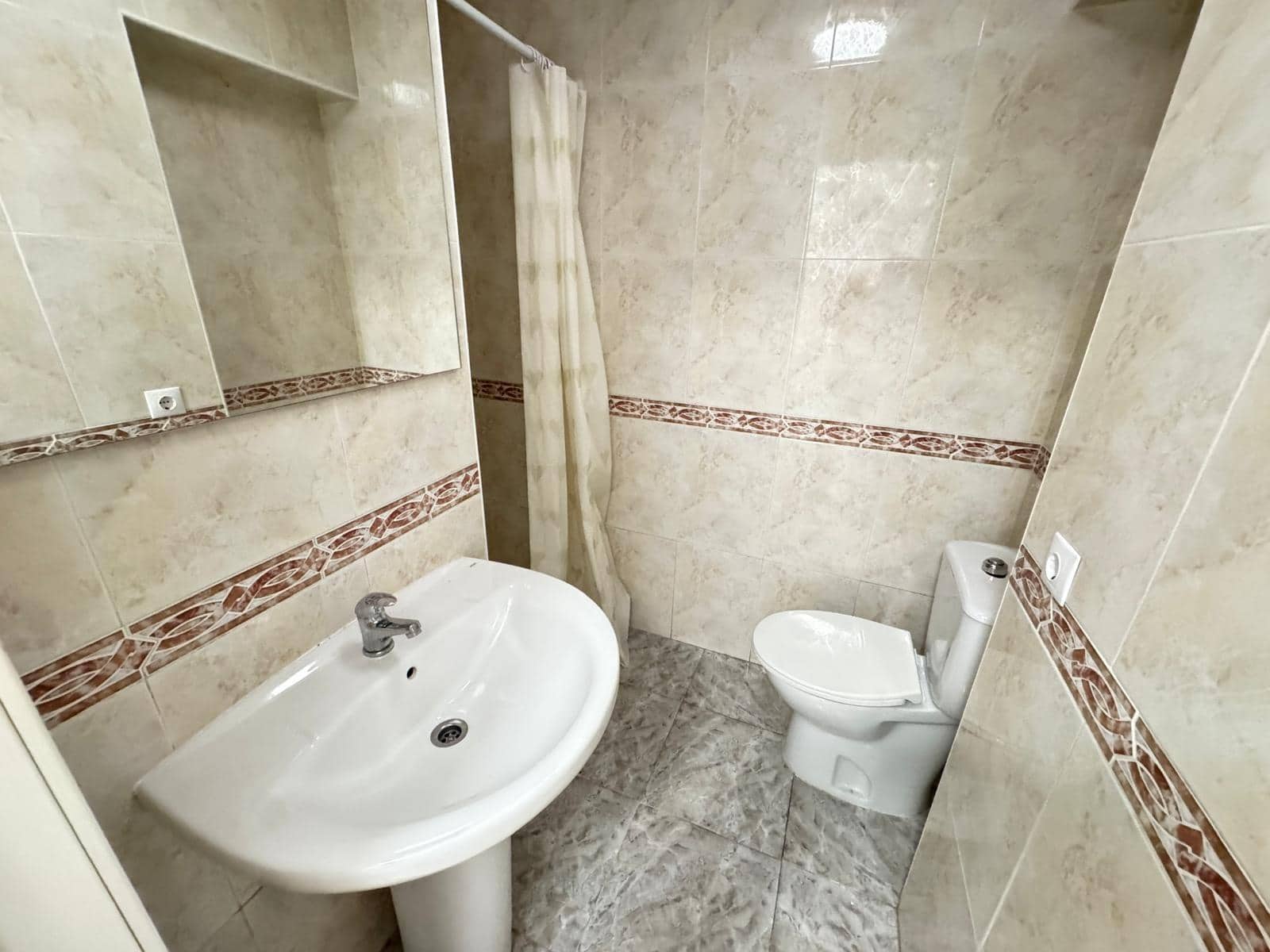 2 quarto Apartamento para venda em Torrevieja - 119 900 € (Ref: 9141582)