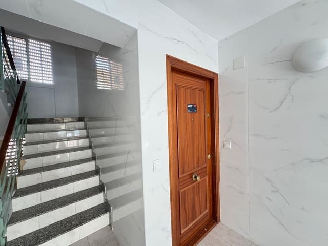 2 soverom Leilighet til salgs i Centro, Torrevieja - € 104 900 (Ref: 9141582)