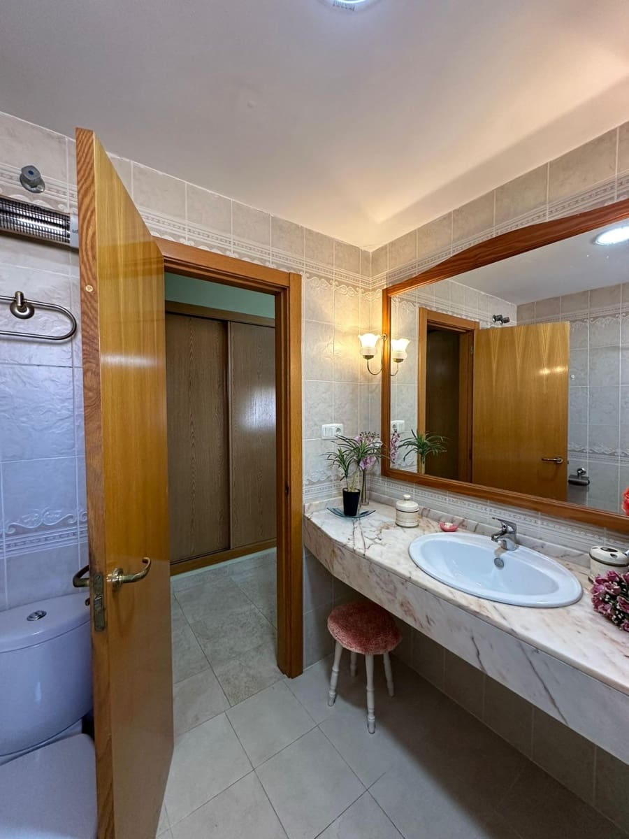 4 soveværelse Rækkehus til salg i San Juan de Alicante / Sant Joan d'Alacant med swimmingpool garage - € 459.000 (Ref: 9141584)