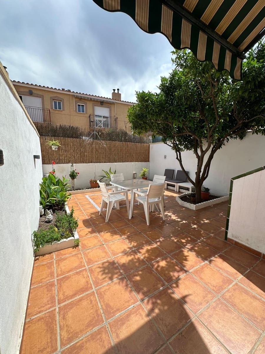 4 soveværelse Rækkehus til salg i San Juan de Alicante / Sant Joan d'Alacant med swimmingpool garage - € 459.000 (Ref: 9141584)
