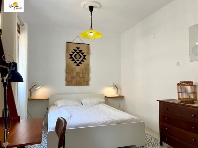 2 soveværelse Lejlighed til salg i Torrefiel, Valencia by - € 176.000 (Ref: 9149216)