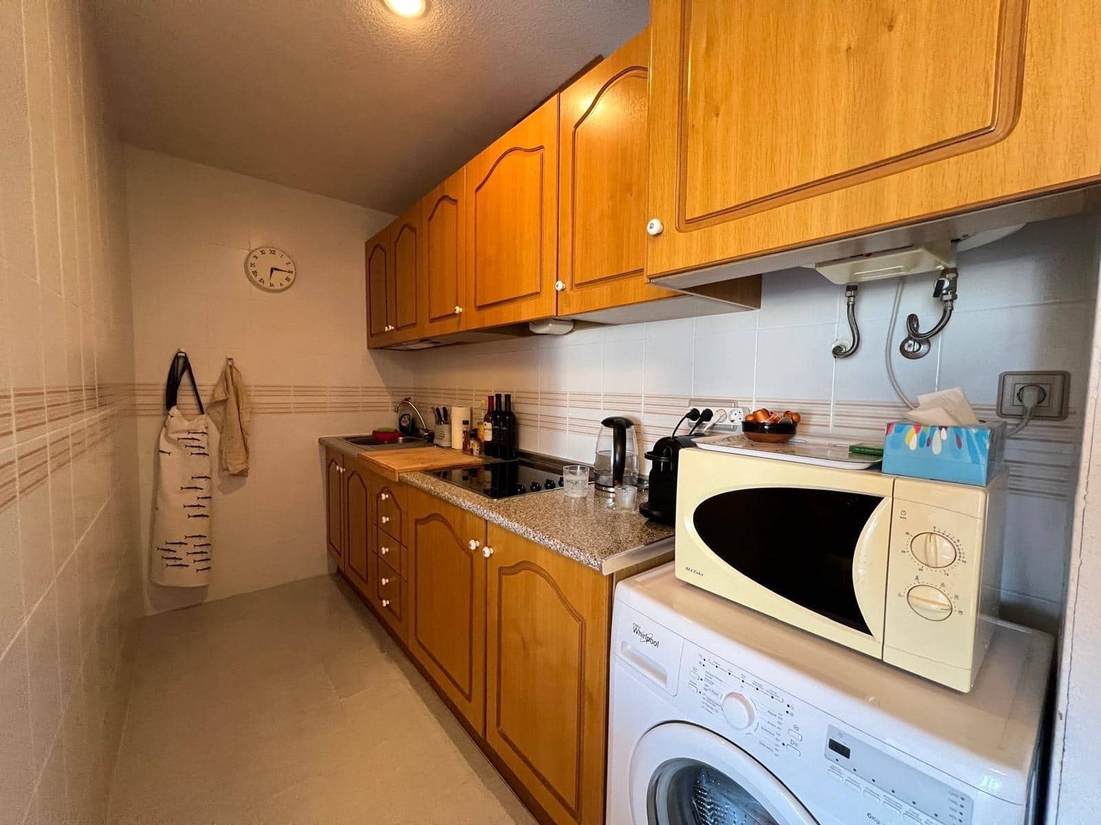 1 soveværelse Lejlighed til salg i Torrevieja med swimmingpool - € 105.000 (Ref: 9149219)