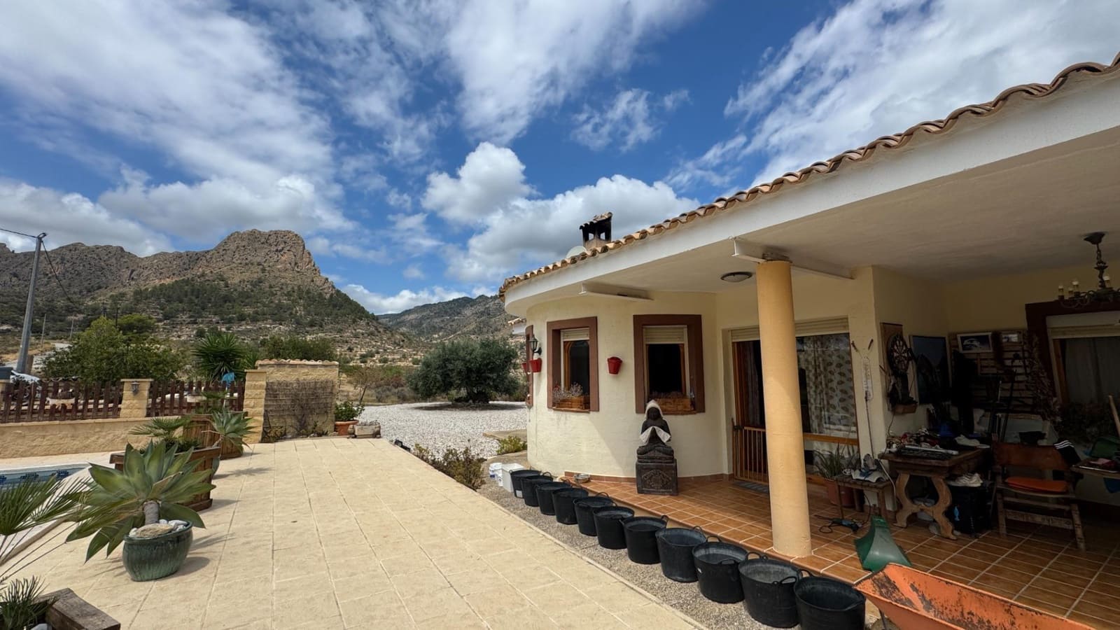 5 soveværelse Finca/Landehus til salg i Relleu med swimmingpool - € 350.000 (Ref: 9152133)