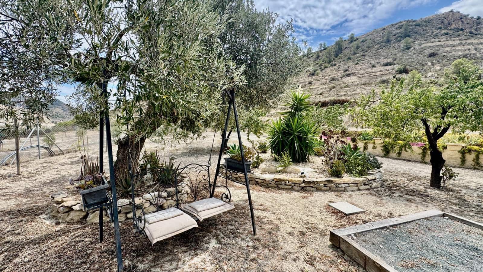 5 soveværelse Finca/Landehus til salg i Relleu med swimmingpool - € 350.000 (Ref: 9152133)