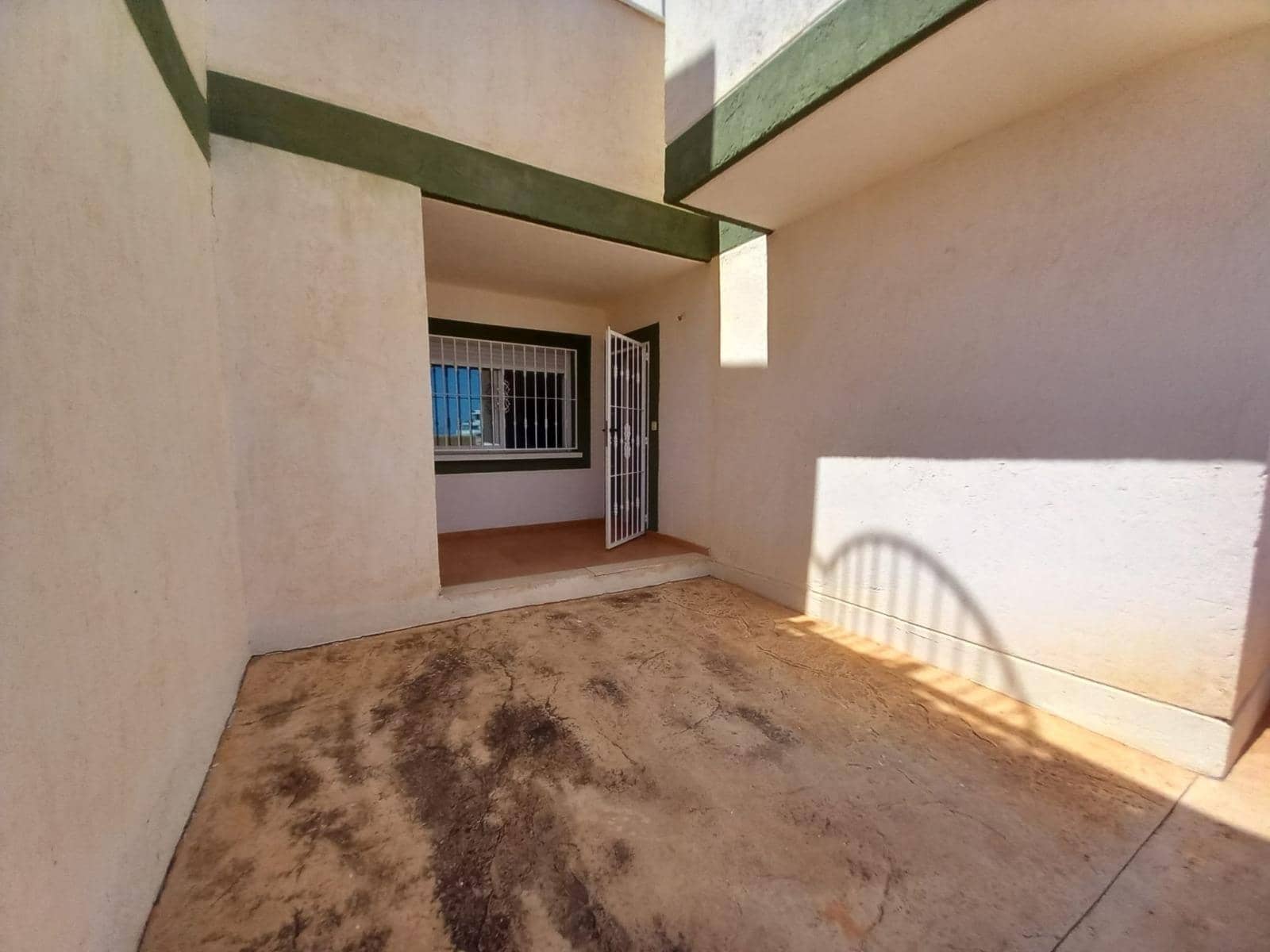 3 slaapkamer Rijtjeshuis te koop in Finestrat met zwembad garage - € 317.000 (Ref: 9153896)