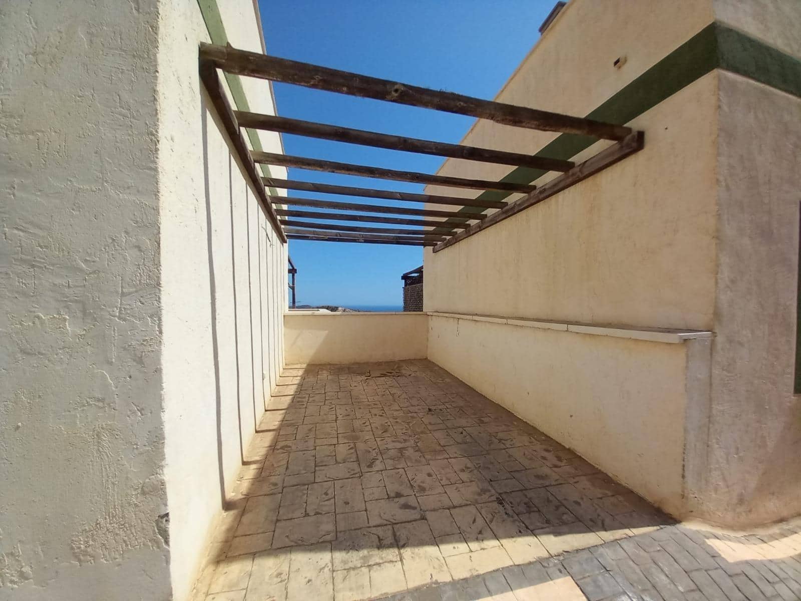 3 slaapkamer Rijtjeshuis te koop in Finestrat met zwembad garage - € 317.000 (Ref: 9153896)