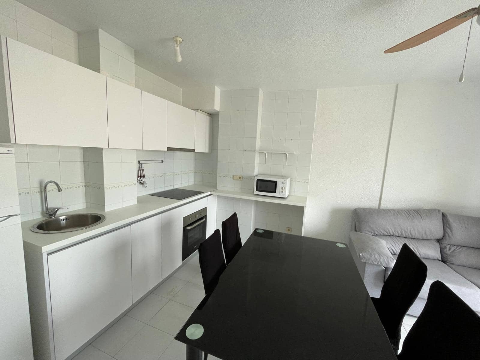 2 quarto Penthouse para venda em Torrevieja - 145 000 € (Ref: 9160974)