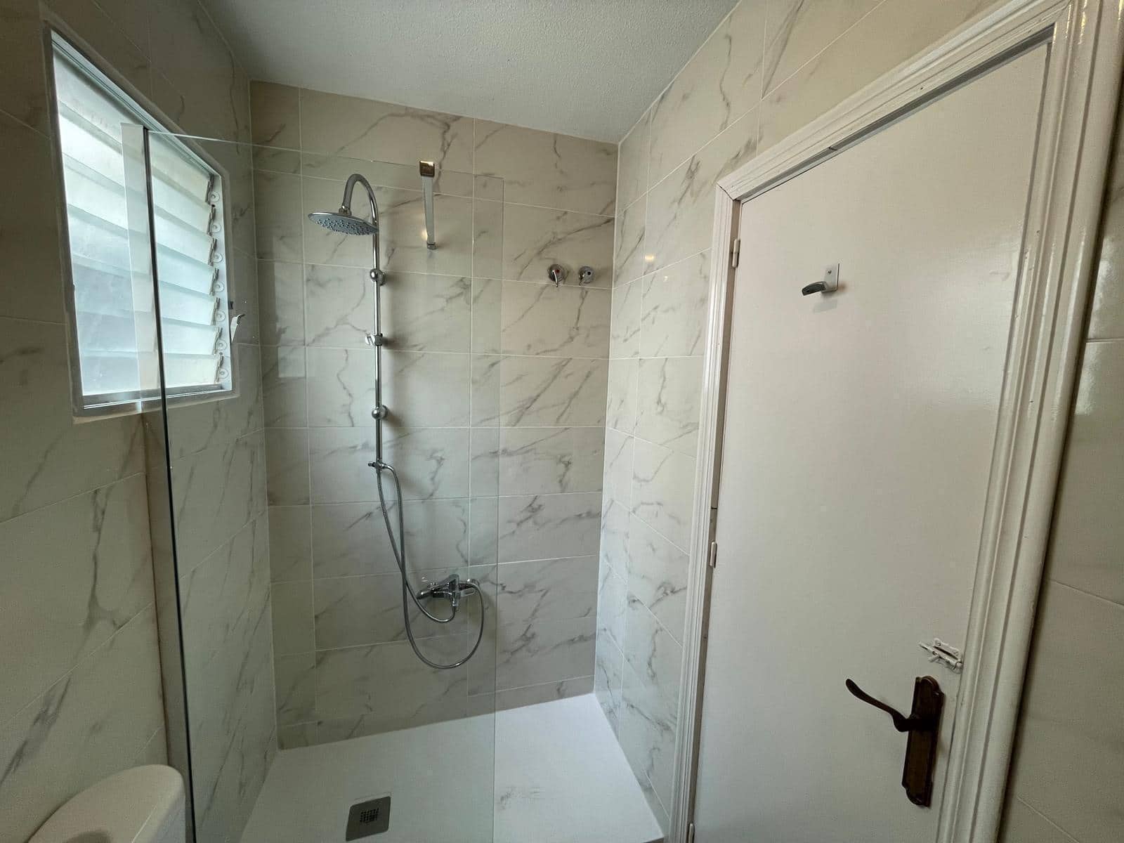 2 quarto Penthouse para venda em Torrevieja - 145 000 € (Ref: 9160974)