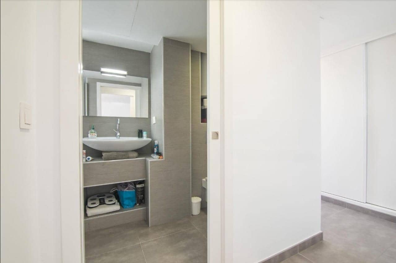 1 soveværelse Lejlighed til salg i Playa de San Juan med garage - € 315.000 (Ref: 9160977)