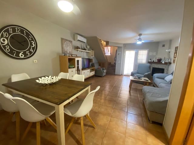 3 quarto Moradia em Banda para venda em Playa de los Náufragos, Torrevieja - 260 000 € (Ref: 9162255)
