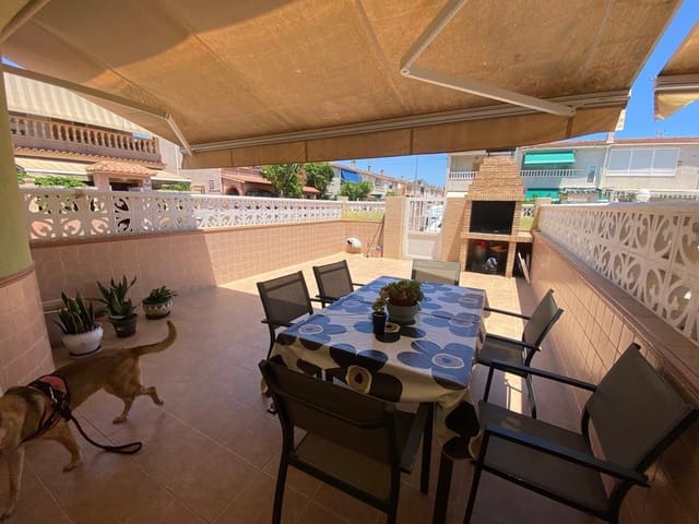 3 quarto Moradia em Banda para venda em Playa de los Náufragos, Torrevieja - 260 000 € (Ref: 9162255)