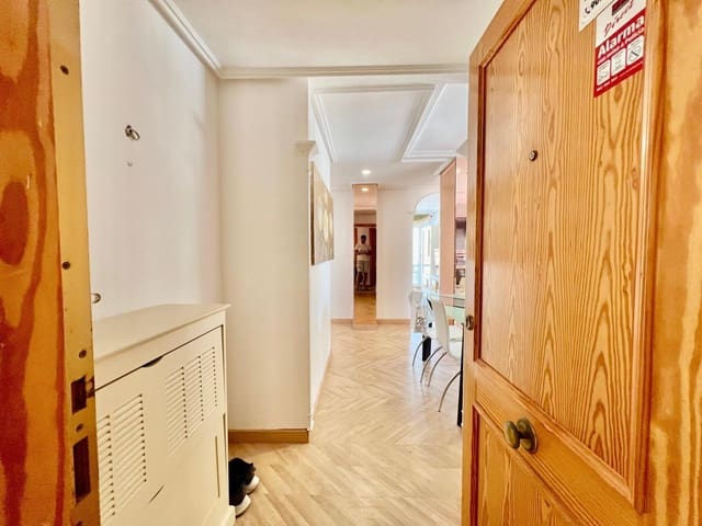 3 sovrum Takvåning till salu i Torrevieja med garage - 360 000 € (Ref: 9162257)