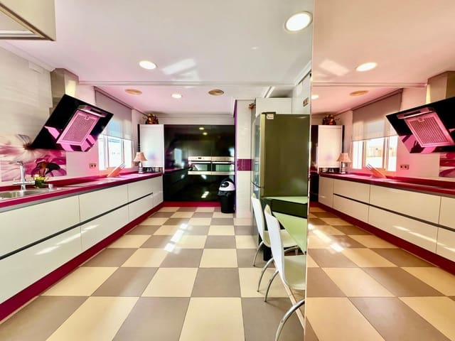 3 sovrum Takvåning till salu i Torrevieja med garage - 360 000 € (Ref: 9162257)