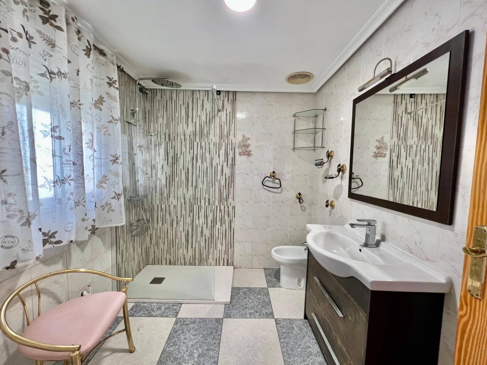 3 sovrum Takvåning till salu i Torrevieja med garage - 360 000 € (Ref: 9162257)