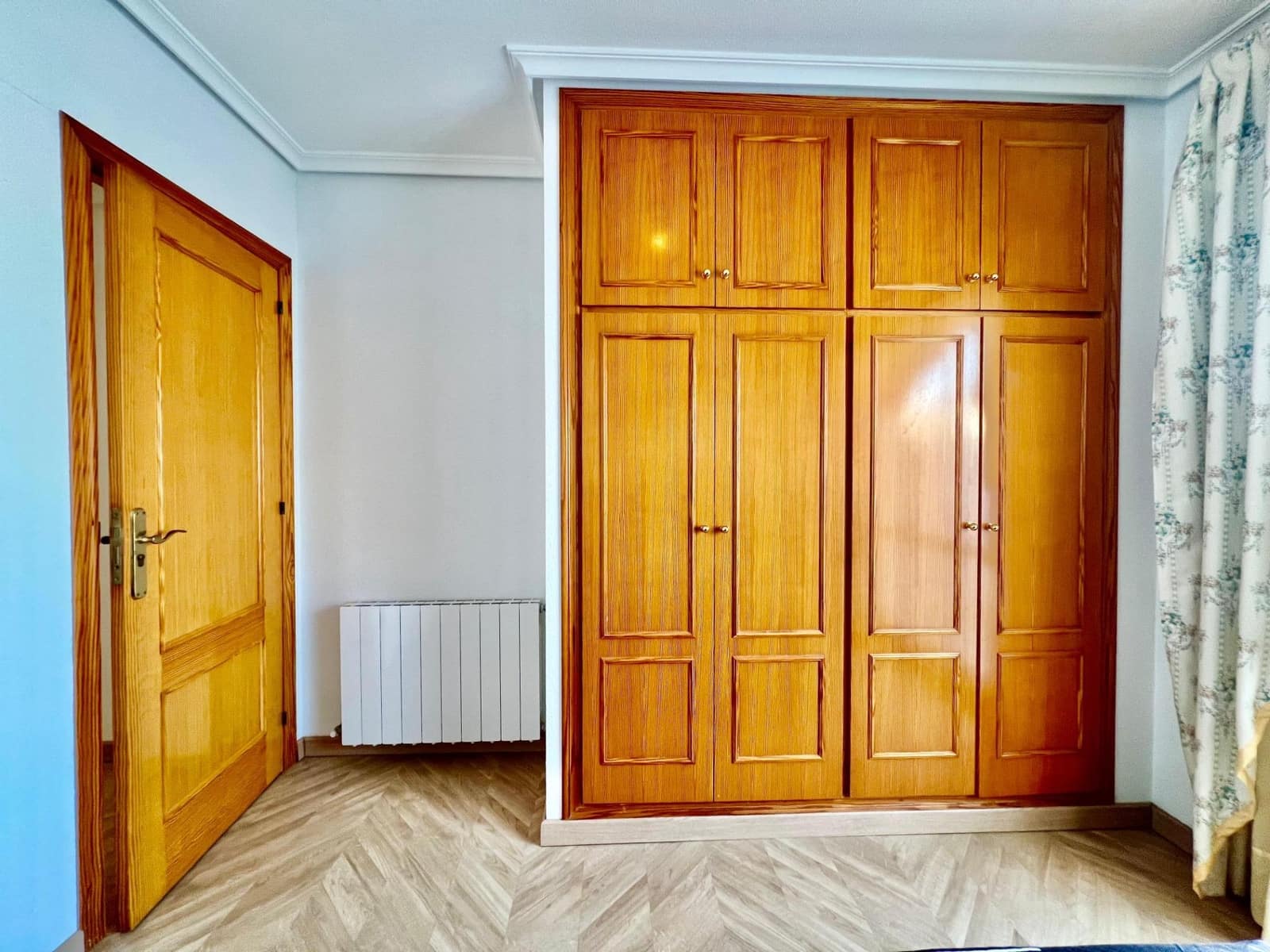 3 sovrum Takvåning till salu i Torrevieja med garage - 360 000 € (Ref: 9162257)