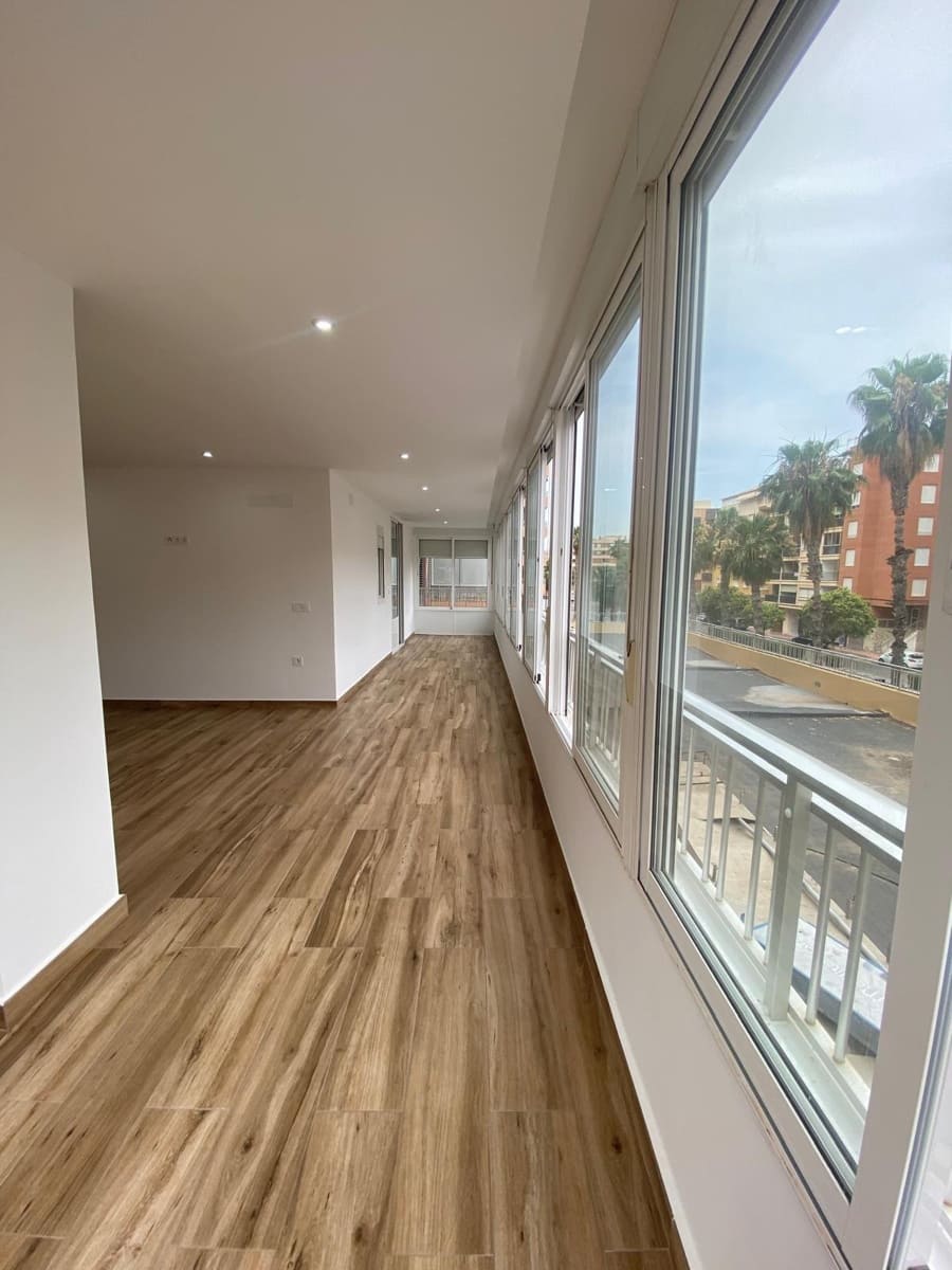 3 soverom Leilighet til salgs i Torrevieja - € 330 000 (Ref: 9162259)