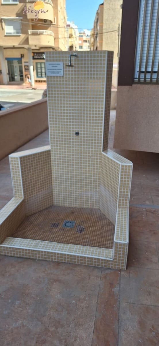 3 makuuhuone Asunto myytävänä paikassa La Mata mukana 
autotalli - 260 000 € (Ref: 9163703)