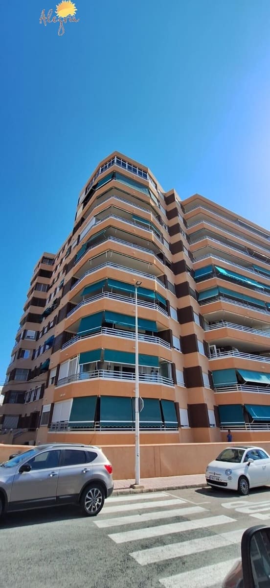 3 makuuhuone Asunto myytävänä paikassa La Mata mukana 
autotalli - 260 000 € (Ref: 9163703)