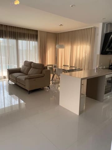 Chalet de 3 habitaciones en Campoamor, Orihuela en venta - 899.000 € (Ref: 9163705)