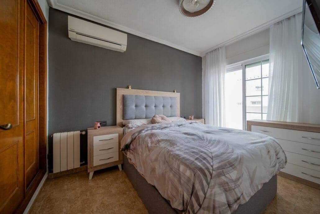 3 quarto Apartamento para venda em Orihuela Costa - 259 000 € (Ref: 9165746)
