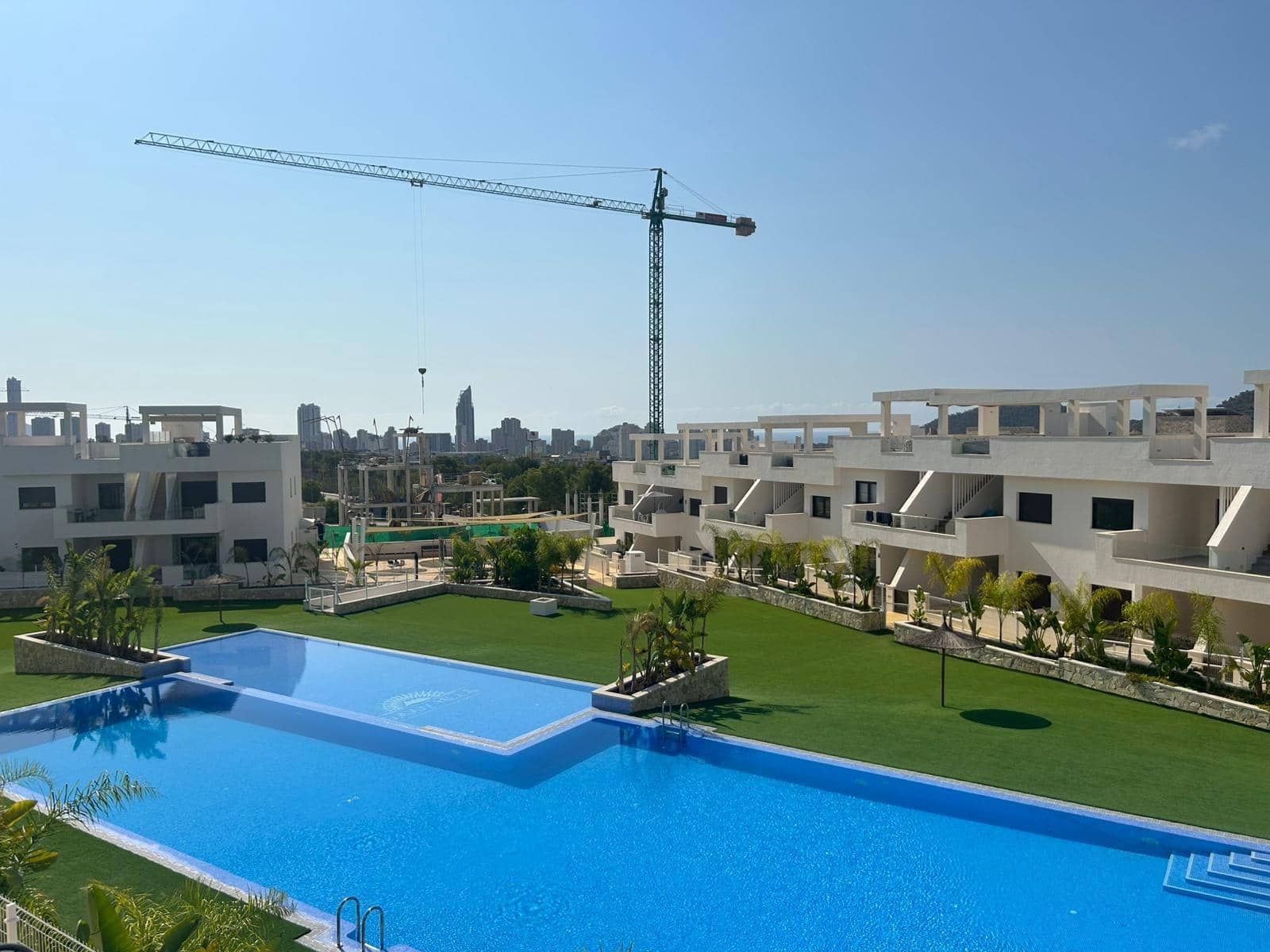 2 quarto Penthouse para venda em Finestrat com piscina - 425 000 € (Ref: 9165747)