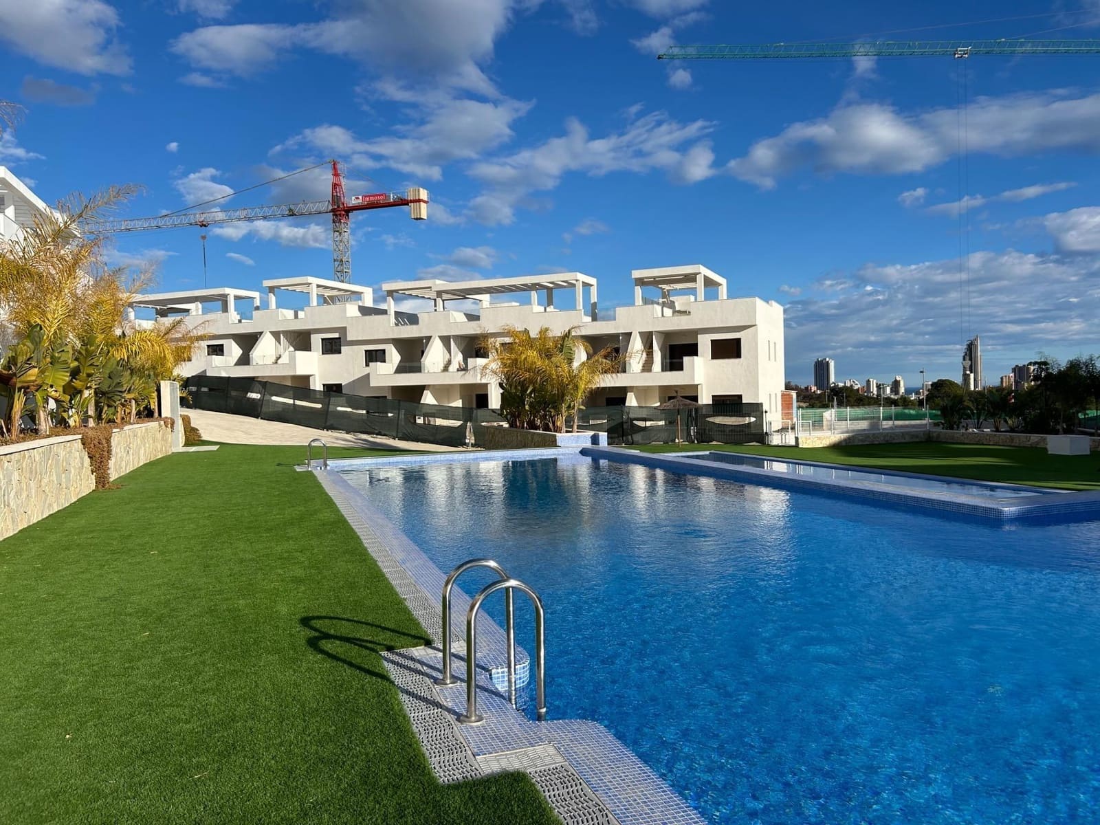 2 quarto Penthouse para venda em Finestrat com piscina - 425 000 € (Ref: 9165747)