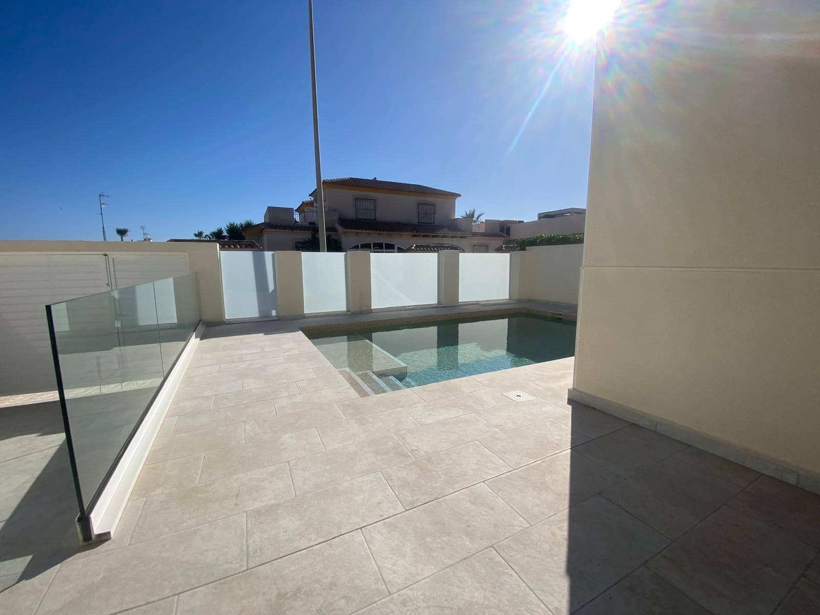 2 sypialnia Willa na sprzedaż w Torrevieja - 310 000 € (Ref: 9165749)