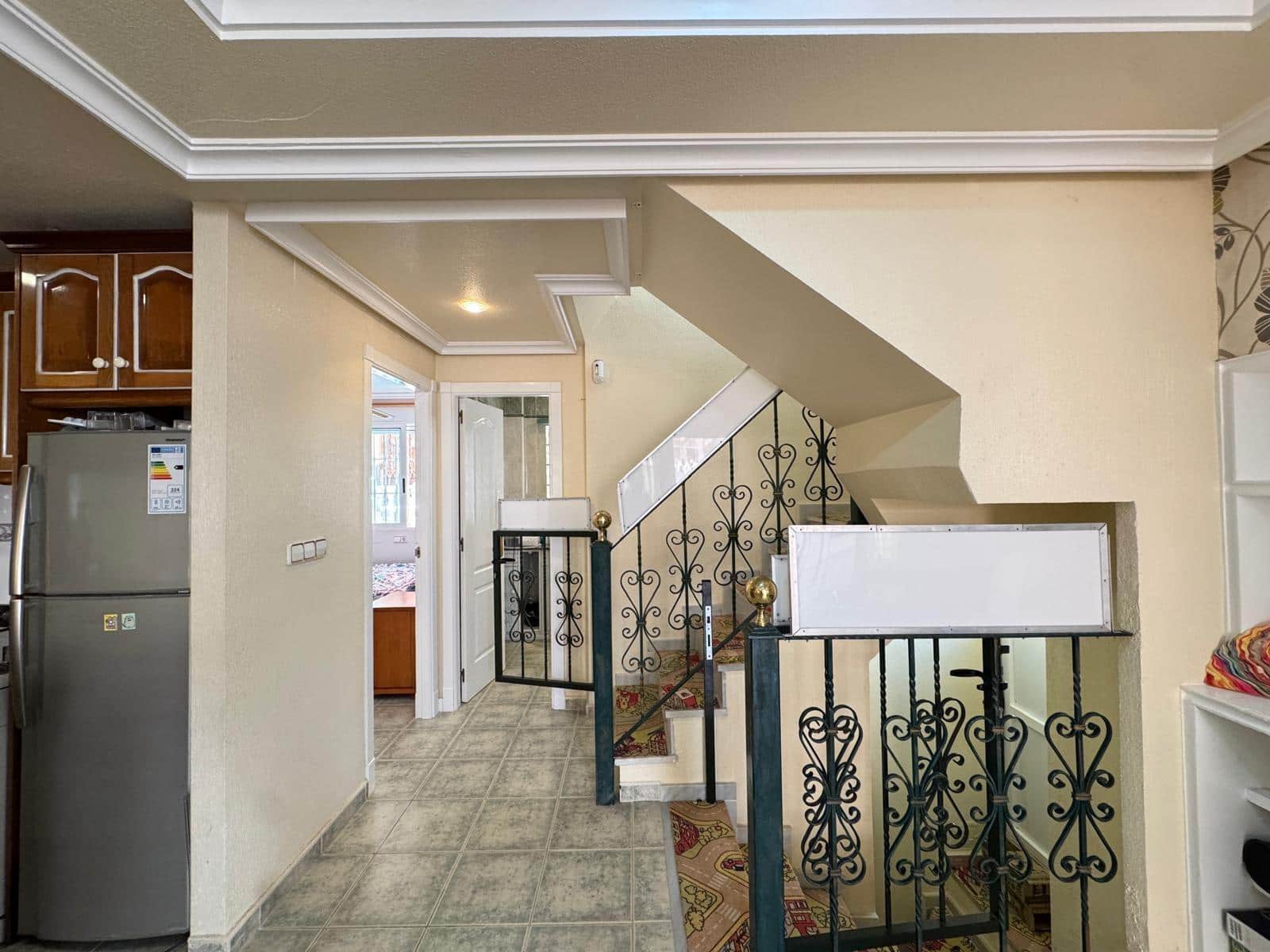 3 sypialnia Dom szeregowy na sprzedaż w Guardamar del Segura z basenem - 283 500 € (Ref: 9169510)