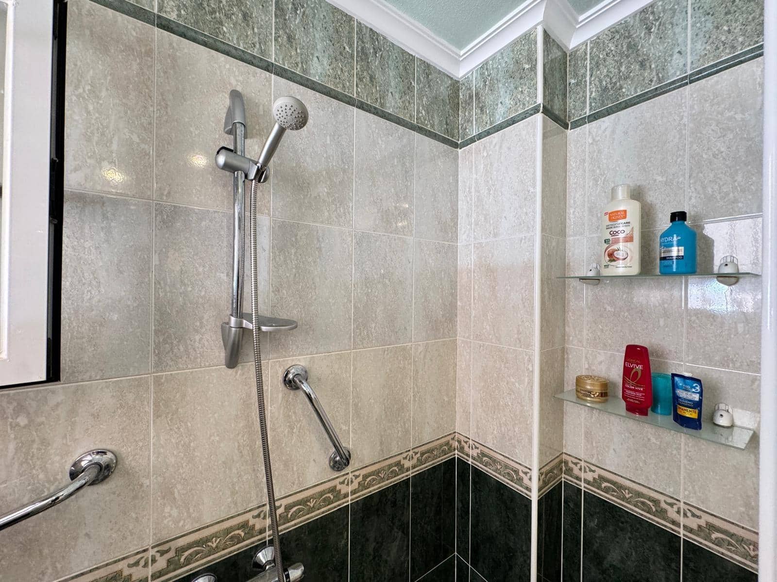 3 sypialnia Dom szeregowy na sprzedaż w Guardamar del Segura z basenem - 283 500 € (Ref: 9169510)