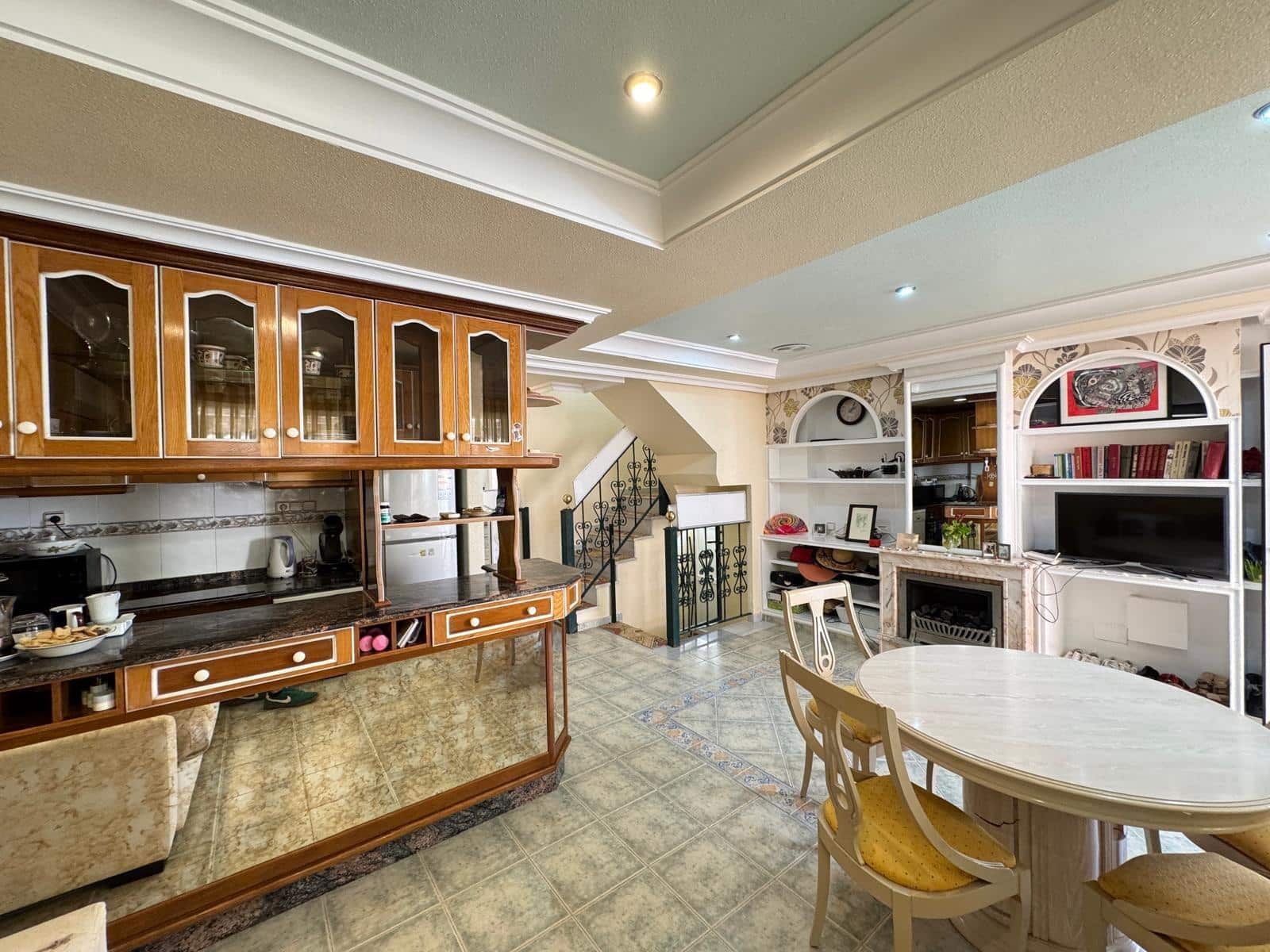 3 sypialnia Dom szeregowy na sprzedaż w Guardamar del Segura z basenem - 283 500 € (Ref: 9169510)