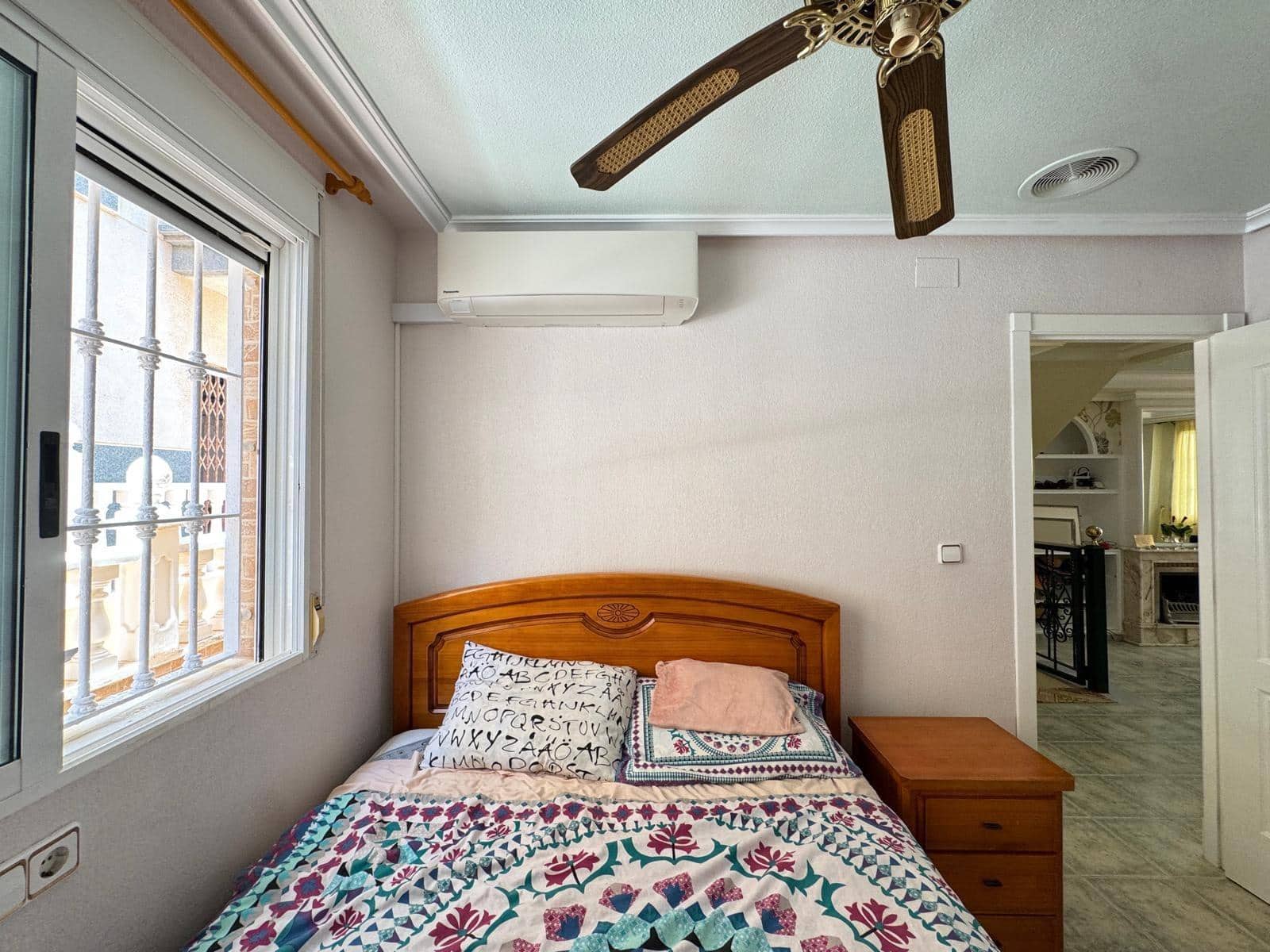 3 sypialnia Dom szeregowy na sprzedaż w Guardamar del Segura z basenem - 283 500 € (Ref: 9169510)