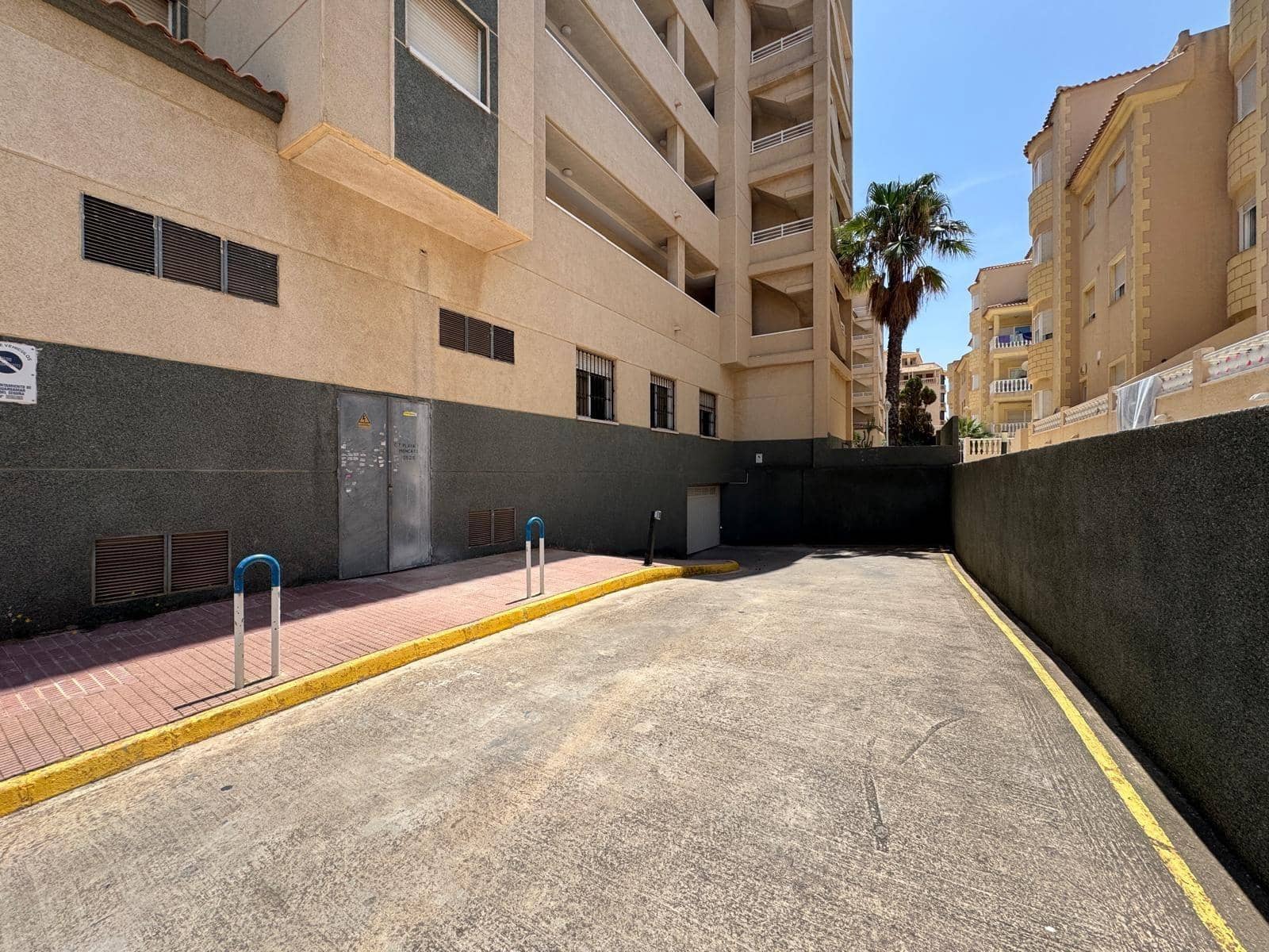 3 sypialnia Dom szeregowy na sprzedaż w Guardamar del Segura z basenem - 283 500 € (Ref: 9169510)