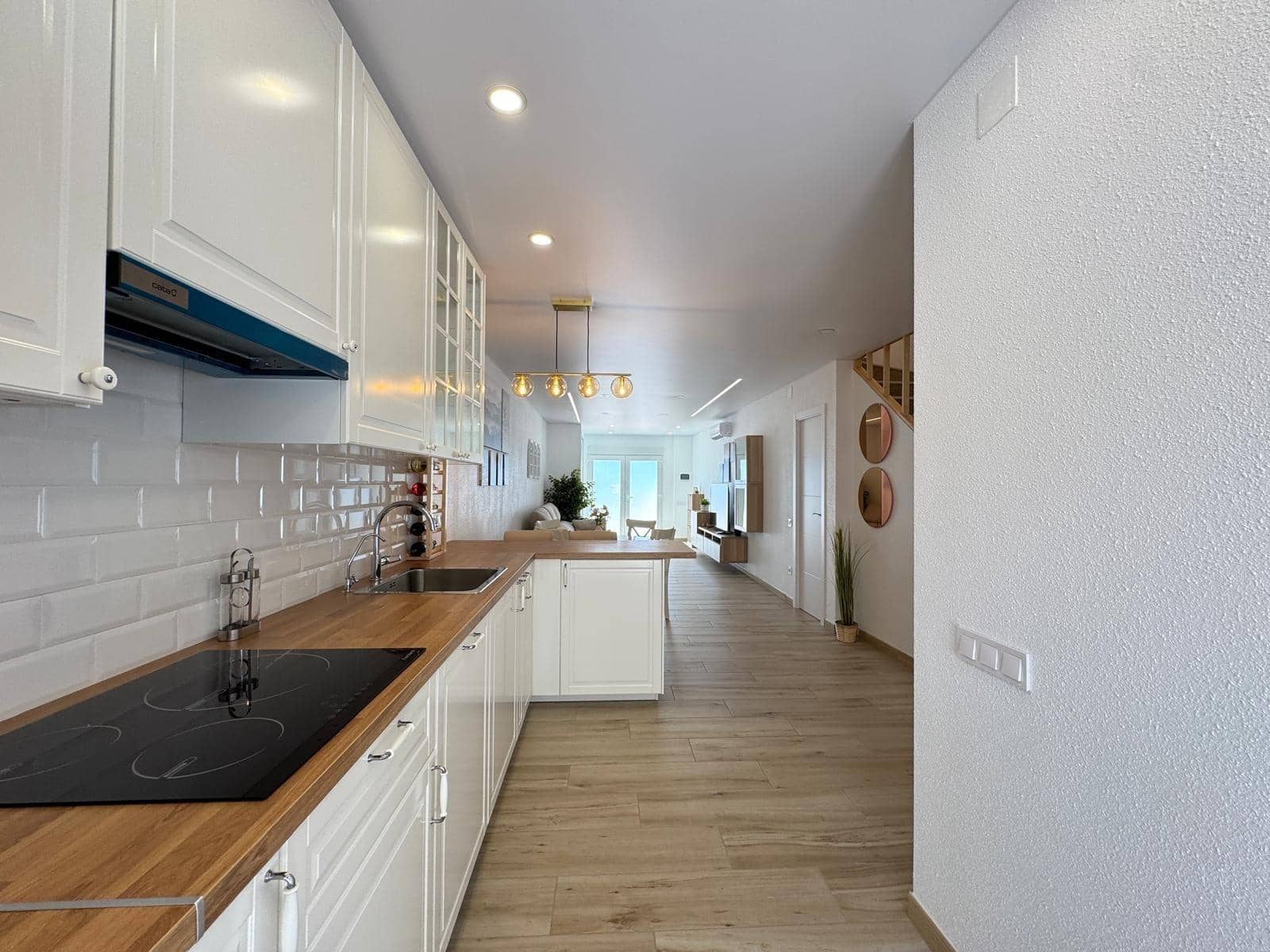 3 soverom Rekkehus til salgs i Torrevieja med svømmebasseng - € 249 900 (Ref: 9169511)