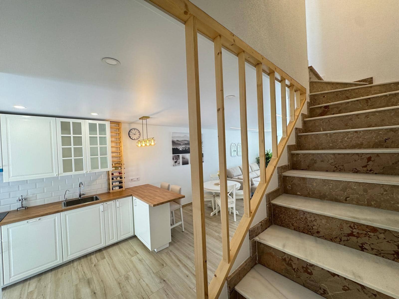 3 soverom Rekkehus til salgs i Torrevieja med svømmebasseng - € 249 900 (Ref: 9169511)