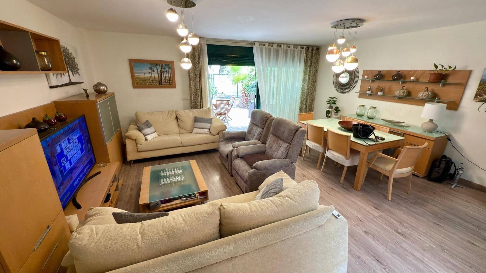 4 soveværelse Rækkehus til salg i Alicante by med swimmingpool garage - € 699.000 (Ref: 9170723)