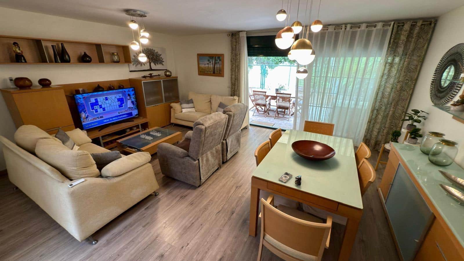 4 soveværelse Rækkehus til salg i Alicante by med swimmingpool garage - € 699.000 (Ref: 9170723)