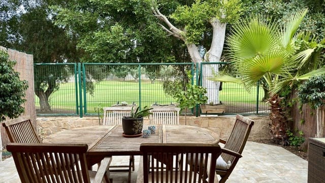 4 soveværelse Rækkehus til salg i Alicante Golf, Alicante by med swimmingpool garage - € 699.000 (Ref: 9170723)