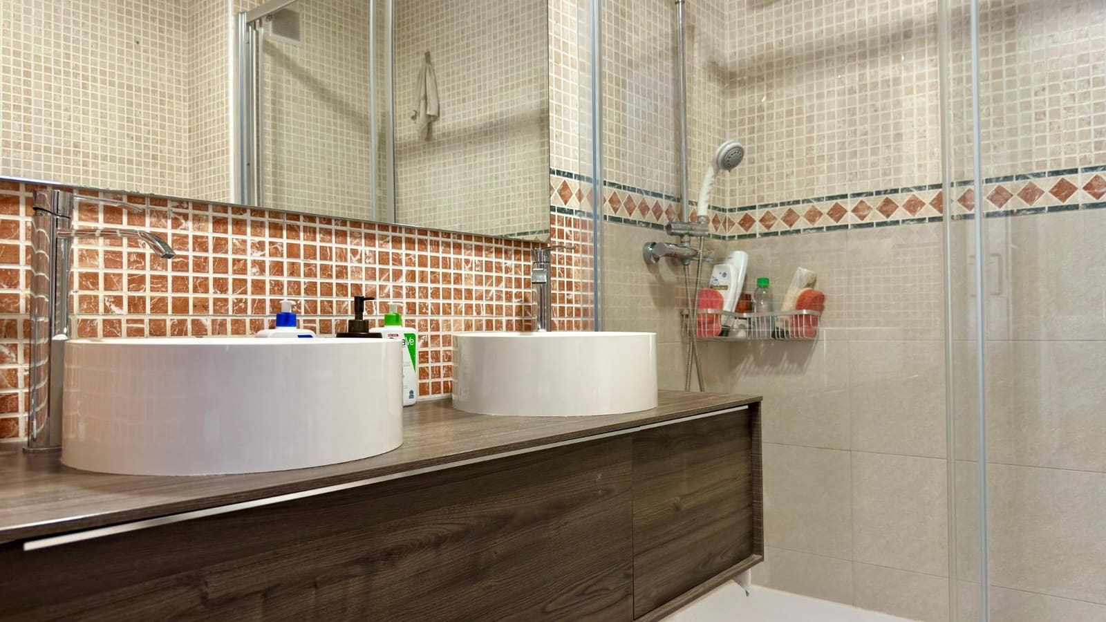 4 soveværelse Rækkehus til salg i Alicante by med swimmingpool garage - € 699.000 (Ref: 9170723)