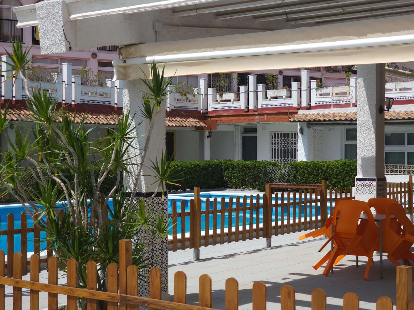 2 soverom Leilighet til salgs i La Veleta med garasje - € 180 000 (Ref: 9171398)