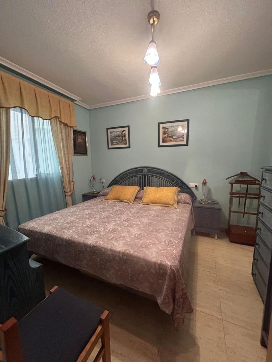 2 quarto Apartamento para venda em Torrevieja com garagem - 129 900 € (Ref: 9173434)