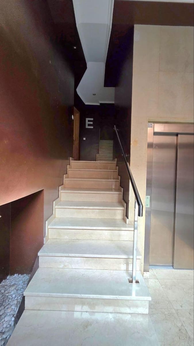 2 chambre Penthouse à vendre à Gijon - 180 000 € (Ref: 9176434)