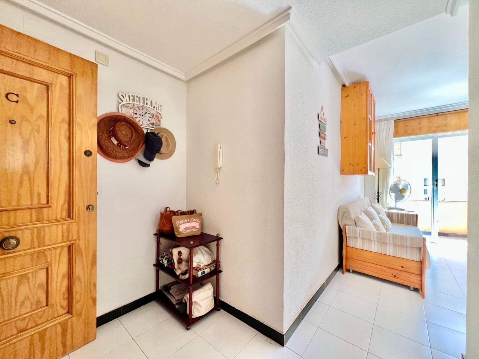 1 quarto Apartamento para venda em Torrevieja - 99 000 € (Ref: 9176437)