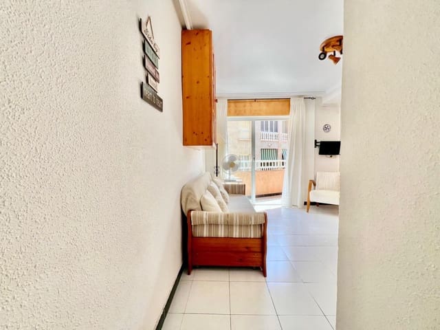 1 quarto Apartamento para venda em Avenida Habaneras - Curva de Palangre, Torrevieja - 99 000 € (Ref: 9176437)