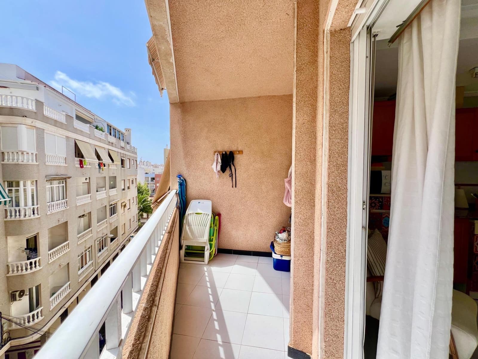 1 quarto Apartamento para venda em Torrevieja - 99 000 € (Ref: 9176437)