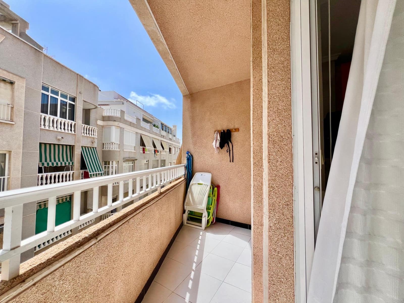 1 quarto Apartamento para venda em Torrevieja - 99 000 € (Ref: 9176437)